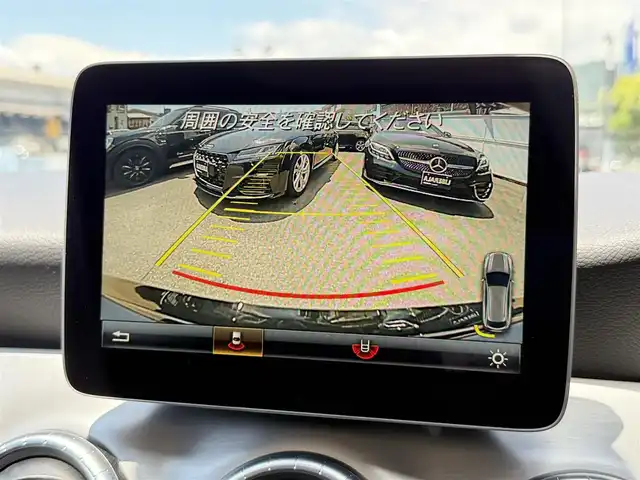 メルセデス・ベンツ ＣＬＡ１８０ Sブレイク AMG スタイル 静岡県 2018(平30)年 4.1万km コスモスブラック オプション/AMGプレミアムパッケージ/-パノラミックスライディングルーフ/-harman/kardonサラウンドサウンド/-アンビエントライト/-ロゴ付きキャリパー/-メモリ付きパワーシート/-18インチアルミホイール/-等/レーダーセーフティパッケージ/-ブラインドスポットアシスト/-アクティブディスタンスアシストディストロニック/-レーンキーピングアシスト/-PRE SAFE/主要装備/純正HDDナビ /(CD/DVD/Bluetooth/USB/フルセグTV)/バックカメラ/ETC/パドルシフト/シートヒーター/パワーバックドア/LEDヘッドライト