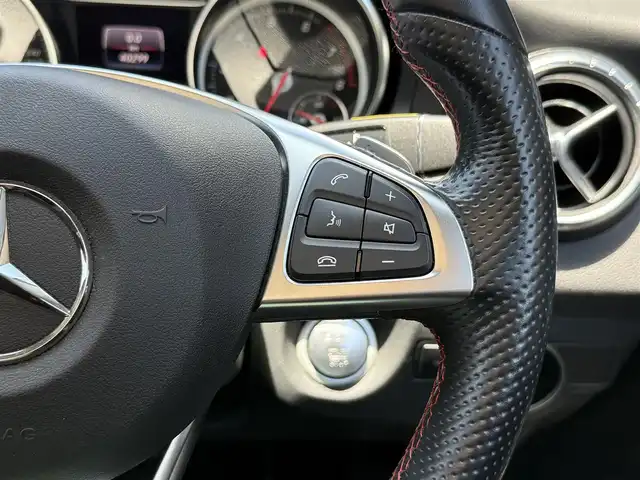 メルセデス・ベンツ ＣＬＡ１８０ Sブレイク AMG スタイル 静岡県 2018(平30)年 4.1万km コスモスブラック オプション/AMGプレミアムパッケージ/-パノラミックスライディングルーフ/-harman/kardonサラウンドサウンド/-アンビエントライト/-ロゴ付きキャリパー/-メモリ付きパワーシート/-18インチアルミホイール/-等/レーダーセーフティパッケージ/-ブラインドスポットアシスト/-アクティブディスタンスアシストディストロニック/-レーンキーピングアシスト/-PRE SAFE/主要装備/純正HDDナビ /(CD/DVD/Bluetooth/USB/フルセグTV)/バックカメラ/ETC/パドルシフト/シートヒーター/パワーバックドア/LEDヘッドライト