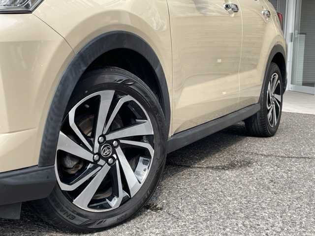 トヨタ ライズ Z 福島県 2020(令2)年 4.4万km ナチュラルベージュマイカM ワンオーナー/４WD/LEDヘッドライト/シーケンシャルウィンカー/ウィンカーミラー/デイライト/純正ディスプレイオーディオ/フルセグTV/Applecarplay/バックカメラ/クルーズコントロール/ETC/USB給電/前席シートヒーター/パーキングセンサー/ライズ専用荷室マット