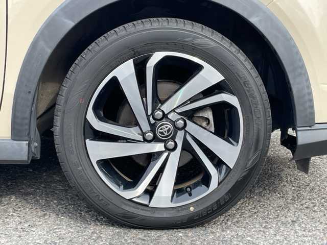 トヨタ ライズ Z 福島県 2020(令2)年 4.4万km ナチュラルベージュマイカM ワンオーナー/４WD/LEDヘッドライト/シーケンシャルウィンカー/ウィンカーミラー/デイライト/純正ディスプレイオーディオ/フルセグTV/Applecarplay/バックカメラ/クルーズコントロール/ETC/USB給電/前席シートヒーター/パーキングセンサー/ライズ専用荷室マット