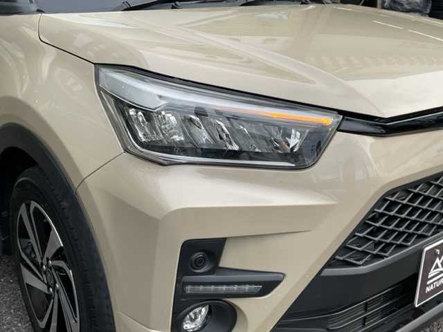 トヨタ ライズ Z 福島県 2020(令2)年 4.4万km ナチュラルベージュマイカM ワンオーナー/４WD/LEDヘッドライト/シーケンシャルウィンカー/ウィンカーミラー/デイライト/純正ディスプレイオーディオ/フルセグTV/Applecarplay/バックカメラ/クルーズコントロール/ETC/USB給電/前席シートヒーター/パーキングセンサー/ライズ専用荷室マット