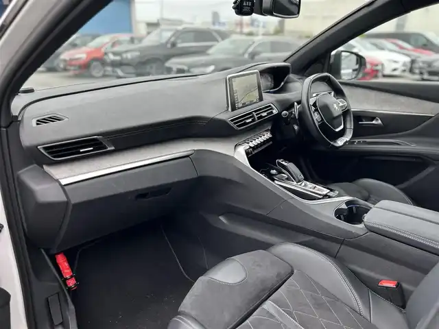 プジョー ３００８ GT ブルー HDi 滋賀県 2019(平31)年 2.5万km BLANC NACRE サンルーフ/純正ナビゲーション/（CayPlay/BT/フルセグ）/全周囲カメラ/アクティブクルーズコントロール/BSM/LKA/ワイヤレスチャージ/前後ドラレブレコーダー/前後コーナーセンサー/純正アルミホイール/電動パワーゲート/純正LEDヘッドライト/ハーフレザー/・D席パワーシート/・前席シートヒーター /ETC