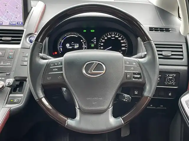 レクサス ＨＳ 250h バージョンI 宮崎県 2014(平26)年 11.9万km ブラックオパールマイカ プリクラッシュセーフティ/スカッフイルミネーション/純正HDDナビ/・CD/・DVD/・フルセグ/・Bluetooth /・HDD/・AUX/・USB/ビルトインETC/社外前後ドライブレコーダー/バック＆フロントカメラ/ステアリングリモコン/レザーシート/前席シートヒーター/前席シートベンチレーション/前席パワーシート/前席シートメモリ/デュアルエアコン/フルオートパワーウィンドウ/SOSボタン/電動格納ミラー/純正LEDヘッドライト/オートライト/純正フロアマット/純正18インチアルミ
