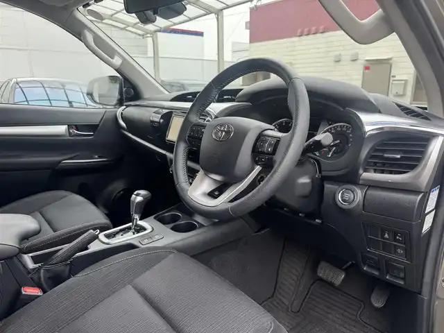 トヨタ ハイラックス Z 三重県 2021(令3)年 5.3万km オキサイドブロンズM プリクラッシュセーフティシステム/レーンディパーチャーアラート/アクティブトラクションコントロール/ダウンヒルアシストコントロール制御/オートLSD/リアデフロック/純正メモリナビ・地デジTV/・DVD/CD/・Bluetooth/バックカメラ/クリアランスソナー/純正ドライブレコーダー/レーダークルーズコントロール/USB端子/ETC/純正17インチアルミホイール/荷台カバー/LEDヘッドランプ/・オートライト/LEDフォグランプ/プッシュエンジンスタート/スマートキー×2/純正リモコンエンジンスターター/新車時保証書/取扱説明書