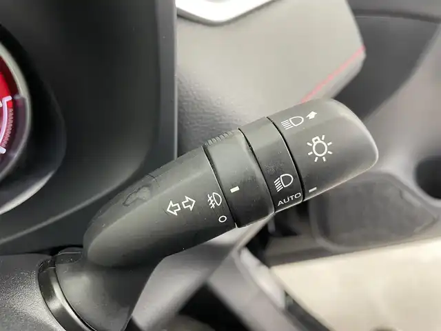 トヨタ ＲＡＶ４ アドベンチャー オフロードPKG 富山県 2022(令4)年 5.4万km アティチュードブラックマイカ 4WD/純正9型DA（AM/FM/BT/Miracast）/パノラミックビューモニター/プリクラッシュセーフティ/レーンディパーチャーアラート/レーダークルーズコントロール/オートマチックハイビーム/LEDヘッドライト/ブラインドスポットモニター/クリアランスソナー/前席温熱＋ベンチレーションシート/純正１８インチAW/ビルトインETC/ドライブレコーダー/ステアリングヒーター/スマートキー×２/プッシュスタート/純正フロアマット/取扱説明書/保証書