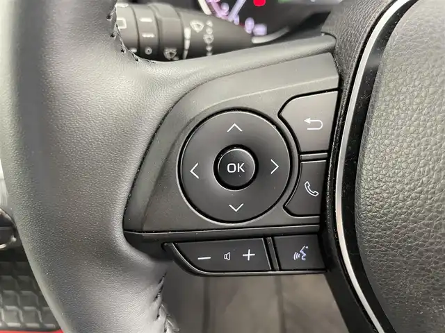 トヨタ ＲＡＶ４ アドベンチャー オフロードPKG 富山県 2022(令4)年 5.4万km アティチュードブラックマイカ 4WD/純正9型DA（AM/FM/BT/Miracast）/パノラミックビューモニター/プリクラッシュセーフティ/レーンディパーチャーアラート/レーダークルーズコントロール/オートマチックハイビーム/LEDヘッドライト/ブラインドスポットモニター/クリアランスソナー/前席温熱＋ベンチレーションシート/純正１８インチAW/ビルトインETC/ドライブレコーダー/ステアリングヒーター/スマートキー×２/プッシュスタート/純正フロアマット/取扱説明書/保証書