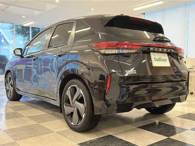 日産 オーラ G レザーエディション 岐阜県 2024(令6)年 0.4万km 黒 BOSEパーソナルプラスサウンドシステム/ホワイト調レザーシート/デジタルインナーミラー/純正ナビ/フルセグテレビ/Bluetooth/Apple car play/アラウンドビューモニター/ドライブレコーダー/ETC2.0/プッシュスタート/スマートキー/スペアキー/純正１７インチアルミホイール/純正フロアマット/LEDライト/オートハイビーム/オートライト/LEDフォグライト/クリアランスソナー/SOSコール/ブラインドスポットモニター/ワイヤレス充電器/ステアリングスイッチ/ハンドル支援/取扱説明書・記録簿