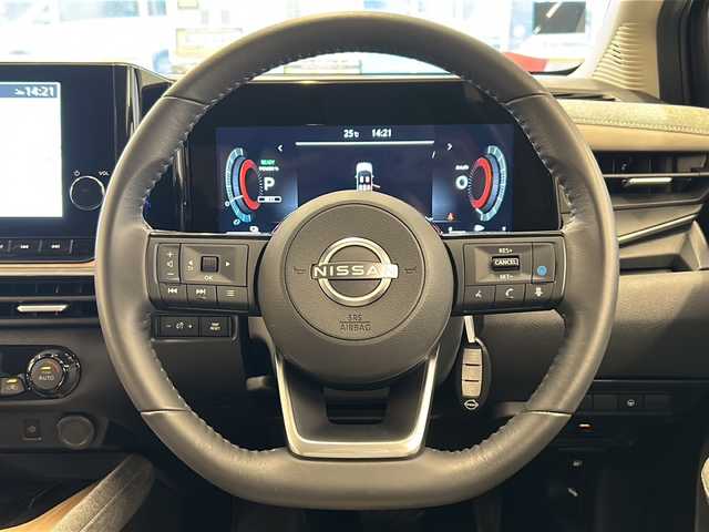 日産 オーラ G レザーエディション 岐阜県 2024(令6)年 0.4万km 黒 BOSEパーソナルプラスサウンドシステム/ホワイト調レザーシート/デジタルインナーミラー/純正ナビ/フルセグテレビ/Bluetooth/Apple car play/アラウンドビューモニター/ドライブレコーダー/ETC2.0/プッシュスタート/スマートキー/スペアキー/純正１７インチアルミホイール/純正フロアマット/LEDライト/オートハイビーム/オートライト/LEDフォグライト/クリアランスソナー/SOSコール/ブラインドスポットモニター/ワイヤレス充電器/ステアリングスイッチ/ハンドル支援/取扱説明書・記録簿