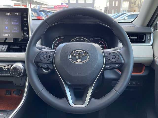 トヨタ ＲＡＶ４ アドベンチャー 道北・旭川 2021(令3)年 4.6万km アーバンカーキ /寒冷地仕様//ワンオーナー//禁煙車//4WD//純正ナビ/BT/USB/Miracast//OPグレー合皮シート//パワーシート//全方位カメラ//フロントデアイサー//トヨタセーフティセンス//LTA//PCS//BSM//RCTA//PKSB//RSA//ACC//先行者発信告知//クリアランスソナー//革巻きステアリング//LEDヘッドライト//フォグランプ//オートマチックハイビーム//保証書//取説//純正フロアマット