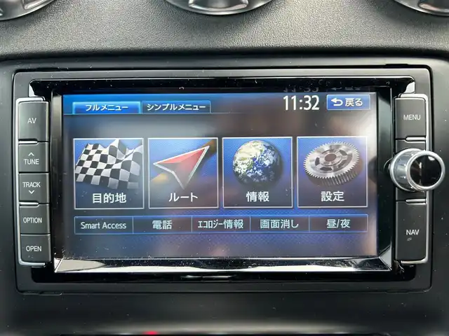 アウディ ＴＴクーペ 2．0 TFSI Sラインパック 石川県 2012(平24)年 6.3万km 白 純正SDナビ/Bluetooth・AM/FM・CD・DVD・ipod・USB・VTR/フルセグTV/ETC/クルーズコントロール/シートヒーター（D+N席）/パドルシフト/アンチロック・ブレーキ・システム/横滑り防止装置/盗難防止装置/エアバッグ（W+サイド）/純正フロアマット/純正アルミホイール/オートライト/スマートキー
