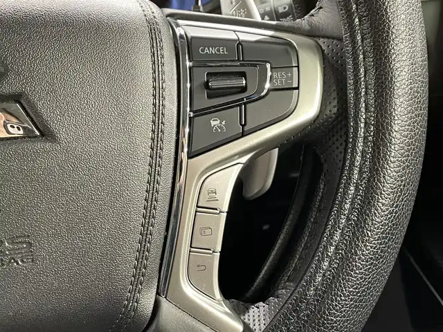 三菱 デリカＤ：５ ジャスパー 愛知県 2020(令2)年 2.6万km アイガーグレーM/ダイヤモンドブラックマイカ ワンオーナー/切替４WD/ディーゼル・ターボ/純正10インチナビ/【フルセグTV、BT、MSV、DVD、CD、AM、FM】/全方位モニター/衝突軽減ブレーキ/レーダークルーズコントロール/AC100V/ETC/パドルシフト/アイドリングストップ/レーンキープアシスト/電動パーキングブレーキ/フロアマット/ドアバイザー/保証書/取説/スペアキー