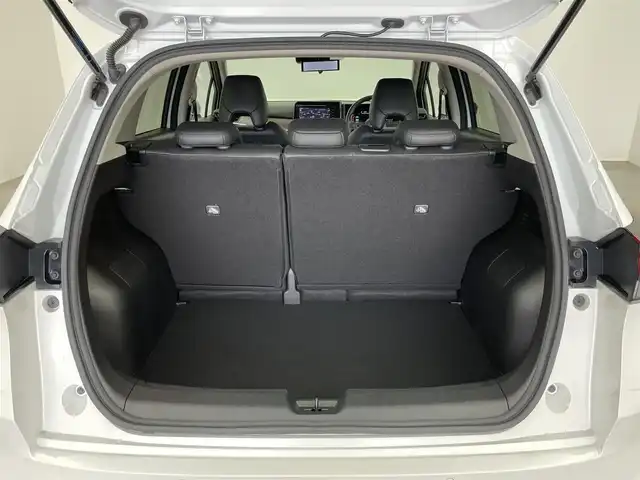 日産 オーラ G レザーエディション 埼玉県 2024(令6)年 0.5万km ピュアホワイトパール 純正９インチディスプレイオーディオ　アラウンドビューモニター　ＢＳＩ　ビルトインＥＴＣ　黒レザーシート　デジタルインナーミラー　ＨＤＭＩ　オートハイビーム　純正アルミホイール　ＬＥＤヘッドライト　ＴＶ