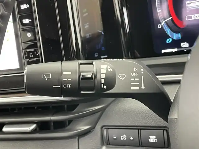 日産 オーラ G レザーエディション 埼玉県 2024(令6)年 0.5万km ピュアホワイトパール 純正９インチディスプレイオーディオ　アラウンドビューモニター　ＢＳＩ　ビルトインＥＴＣ　黒レザーシート　デジタルインナーミラー　ＨＤＭＩ　オートハイビーム　純正アルミホイール　ＬＥＤヘッドライト　ＴＶ
