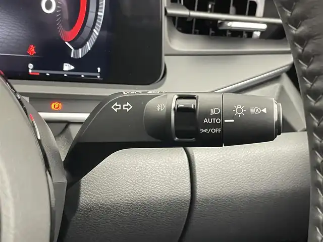 日産 オーラ G レザーエディション 埼玉県 2024(令6)年 0.5万km ピュアホワイトパール 純正９インチディスプレイオーディオ　アラウンドビューモニター　ＢＳＩ　ビルトインＥＴＣ　黒レザーシート　デジタルインナーミラー　ＨＤＭＩ　オートハイビーム　純正アルミホイール　ＬＥＤヘッドライト　ＴＶ