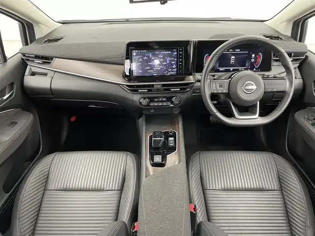 日産 オーラ G レザーエディション 埼玉県 2024(令6)年 0.5万km ピュアホワイトパール 純正９インチディスプレイオーディオ　アラウンドビューモニター　ＢＳＩ　ビルトインＥＴＣ　黒レザーシート　デジタルインナーミラー　ＨＤＭＩ　オートハイビーム　純正アルミホイール　ＬＥＤヘッドライト　ＴＶ
