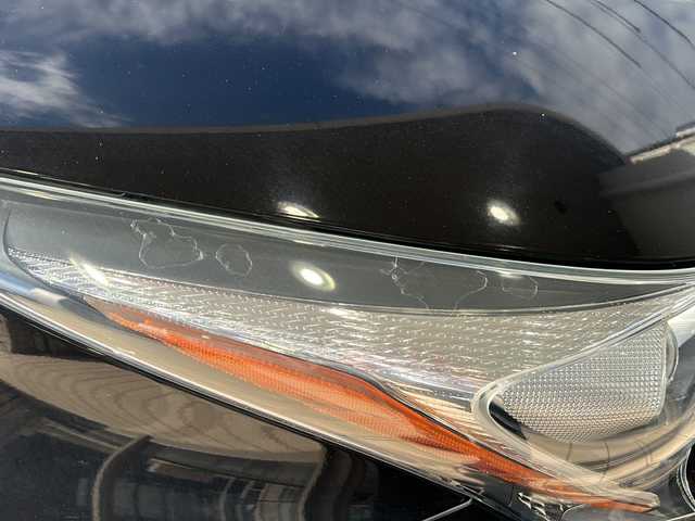 トヨタ プリウス S ツーリングセレクション 静岡県 2018(平30)年 7万km アティチュードブラックマイカ トヨタセーフティセンス/プリクラッシュセーフティ/レーンキープアシスト/レーダークルーズコンロトール/純正ナビ/フルセグTV/CD/DVD/Bluetooth/ラジオ/主要装備/レザーシート/シートヒーター/バックカメラ/ETC/LEDヘッドライト/プッシュスタート/スマートキー