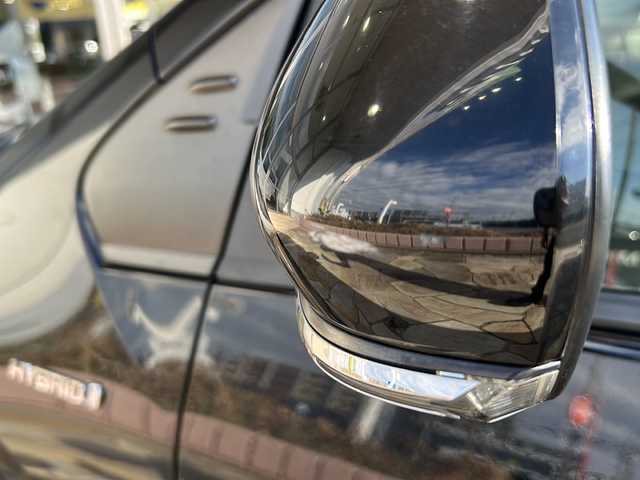 トヨタ プリウス S ツーリングセレクション 静岡県 2018(平30)年 7万km アティチュードブラックマイカ トヨタセーフティセンス/プリクラッシュセーフティ/レーンキープアシスト/レーダークルーズコンロトール/純正ナビ/フルセグTV/CD/DVD/Bluetooth/ラジオ/主要装備/レザーシート/シートヒーター/バックカメラ/ETC/LEDヘッドライト/プッシュスタート/スマートキー