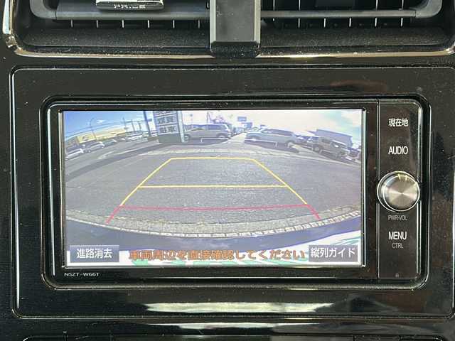 トヨタ プリウス S ツーリングセレクション 静岡県 2018(平30)年 7万km アティチュードブラックマイカ トヨタセーフティセンス/プリクラッシュセーフティ/レーンキープアシスト/レーダークルーズコンロトール/純正ナビ/フルセグTV/CD/DVD/Bluetooth/ラジオ/主要装備/レザーシート/シートヒーター/バックカメラ/ETC/LEDヘッドライト/プッシュスタート/スマートキー