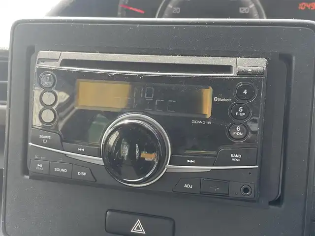 スズキ ワゴンＲ HYBRID FX 兵庫県 2020(令2)年 10.5万km ピュアホワイトP 後方コーナーセンサー/社外カーオーディオ/衝突被害軽減システム/レーンキープアシスト/横滑り防止装置/盗難防止装置/アイドリングストップ/スマートキー/ダブルエアバッグ/保証書・取説/社外AW(155/65/14)