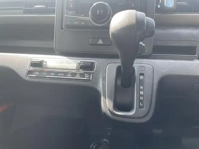 スズキ ワゴンＲ HYBRID FX 兵庫県 2020(令2)年 10.5万km ピュアホワイトP 後方コーナーセンサー/社外カーオーディオ/衝突被害軽減システム/レーンキープアシスト/横滑り防止装置/盗難防止装置/アイドリングストップ/スマートキー/ダブルエアバッグ/保証書・取説/社外AW(155/65/14)