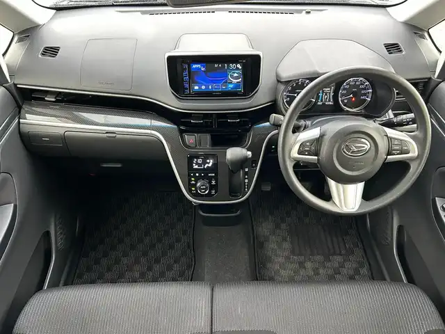 ダイハツ ムーヴ カスタム X LTDⅡ SAⅢ 滋賀県 2018(平30)年 4.1万km ブラックマイカメタリック 6インチ社外カーオーディオ/（FM/AM/CD/DVD/USB/iPod/AUX）/パノラマモニター/バックカメラ/スマートアシスト３/・誤発進抑制制御機能（前方・後方）/・プリクラッシュブレーキアシスト	/・衝突警報機能（対車両・対歩行者）/・レーンキープアシスト	/運転席シートヒーター/電動格納ミラー/アイドリングストップ/ステアリングスイッチ/オートライト/LEDヘッドライト/ヘッドライトライトレベリング/フロントフォグ/オートハイビーム/フルオートエアコン/プッシュスタート/スマートキー/純正フロアマット/ドアバイザー
