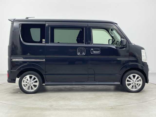 日産 ＮＶ１００クリッパー リオ E 新潟県 2016(平28)年 9万km ブルーイッシュブラック 4WD/純正ディーラーＯＰナビ（MM316D-A）/フルセグＴＶ/SD/DVD再生機能/USB接続/Bluetooth/ETC/シートヒーター/片側パワースライドドア/プッシュスタート/オートライト/革調シートカバー/純正アルミホイール/ステアリングスイッチ/純正フロアマット