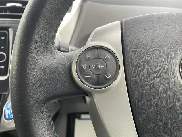 トヨタ プリウス α S ツーリングセレクション 長崎県 2012(平24)年 5.9万km ホワイトパールクリスタルシャイン (株)IDOMが運営する【じしゃロン長崎店】の自社ローン対象車両になります。こちらは現金ご利用時の価格です。自社ローンご希望の方は別途その旨お申付け下さい。/・ワンオーナー/・フルセグテレビ/・バックカメラ/・プッシュスタート/・ETC/・LEDヘッドライト/・純正AW/・Fアンダースポイラー/・Rアンダースポイラー