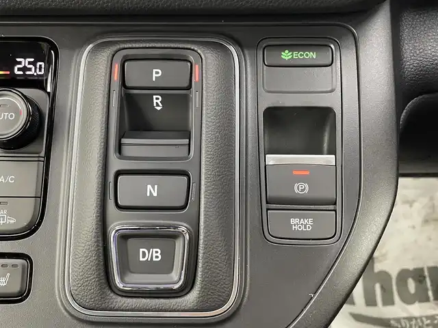 ホンダ ステップワゴン スパーダ eHEV 宮城県 2025(令7)年 0.1千km クリスタルブラックパール 登録済み未使用車/11型Honda CONNECTナビ/・BT接続/フルセグTV/・CD/DVD/・USB入力/AM/FM/15型フリップダウンモニター/安全装置/・衝突軽減ブレーキ/・踏み間違い衝突軽減システム/・ブラインドスポットモニター/・路外逸脱抑制機能/両側パワースライドドア/電動リアゲート/レーダークルーズコントロール/純正16インチAW/後列シートオットマン