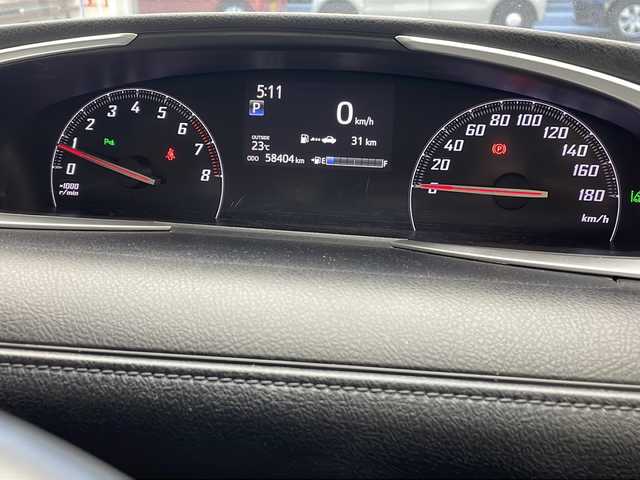 トヨタ シエンタ G 沖縄県 2020(令2)年 5.9万km ベージュ 禁煙車　/アルパインナビ/（ＡＭ／ＦＭ／ＣＤ／ＤＶＤ／Bluetooth／フルセグTV）/トヨタセーフティセンス　/パノラミックビューモニター/前後ドライブレコーダー【ZDR025】　/ビルトインＥＴＣ　/フリップダウンモニター【ALPINE】/両側パワースライドドア　/シートヒーター/革巻きステアリング/プッシュスタート/スマートキー/スペアキー/純正フロアマット/クリアランスソナー/盗難防止装置/横滑り防止装置