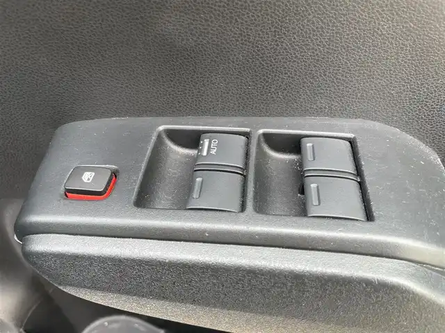 ホンダ フィット G 新潟県 2011(平23)年 7.8万km アラバスターシルバーメタリック CDプレーヤー/ドアバイザー/ETC/純正フロアマット/ECON/レベライザー/電動格納ドアミラー