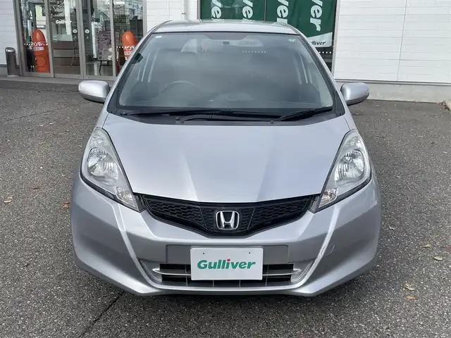 ホンダ フィット G 新潟県 2011(平23)年 7.8万km アラバスターシルバーメタリック CDプレーヤー/ドアバイザー/ETC/純正フロアマット/ECON/レベライザー/電動格納ドアミラー