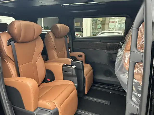 トヨタ ヴェルファイア Z プレミア 福岡県 2025(令7)年 0.1千km ブラック ワンオーナー/トヨタセーフティセンス/トヨタチームメイト/純正14型ディスプレイオーディオナビ/デジタルインナーミラー/三眼LEDヘッドライト/全方位カメラ/両側パワースライドドア/本革レザー/レーダークルーズコントロール/シートヒーター/エアシート/バックカメラ/電動リアゲート/パワーシート/ヘッドアップディスプレイ/コーナーセンサー/純正アルミホイール/ETC2.0/ブラインドスポットモニター/ステアリングヒーター/インテリジェントミラー/リアオートエアコン/オートマチックハイビーム/ワイヤレス充電機/衝突軽減システム/フルセグ/Bluetooth/ドライブレコーダー/ステアリングスイッチ/スマートキー/プッシュスタート/保証書/取扱説明書/スペアキー