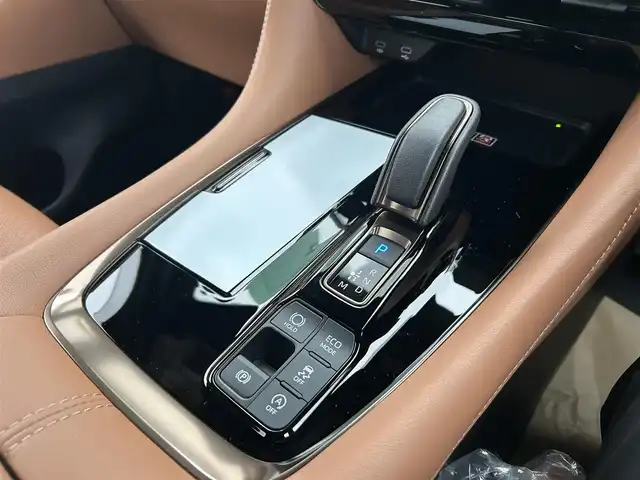 トヨタ ヴェルファイア Z プレミア 福岡県 2025(令7)年 0.1千km ブラック ワンオーナー/トヨタセーフティセンス/トヨタチームメイト/純正14型ディスプレイオーディオナビ/デジタルインナーミラー/三眼LEDヘッドライト/全方位カメラ/両側パワースライドドア/本革レザー/レーダークルーズコントロール/シートヒーター/エアシート/バックカメラ/電動リアゲート/パワーシート/ヘッドアップディスプレイ/コーナーセンサー/純正アルミホイール/ETC2.0/ブラインドスポットモニター/ステアリングヒーター/インテリジェントミラー/リアオートエアコン/オートマチックハイビーム/ワイヤレス充電機/衝突軽減システム/フルセグ/Bluetooth/ドライブレコーダー/ステアリングスイッチ/スマートキー/プッシュスタート/保証書/取扱説明書/スペアキー