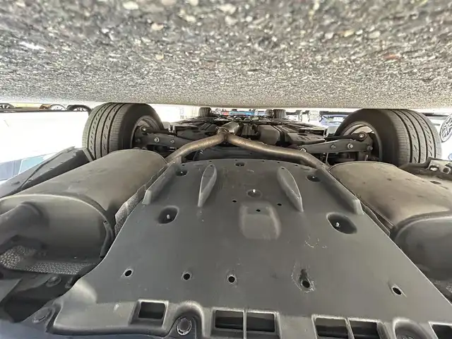 トヨタ クラウン マジェスタ Fバージョン 愛知県 2014(平26)年 8.1万km ダークブルーマイカ 禁煙車/純正8インチHDDナビ/DTV/BT/DVD/USB/AM/FM/パノラミックビューモニター/ミラー型ドライブレコーダー/ビルトインETC/レーダークルーズコントロール/プリクラッシュセーフティシステム/クリアランスソナー/ブラインドスポットモニター/ウッド/革巻きコンビハンドル/電動チルト＆テレスコピックステアリング/ステアリングヒーター/左右後席独立温度調整オートエアコン/リアオートエアコン/メモリー付きパワーシート/レザーシート/全席シートヒーター/前席シートベンチレーション/リヤ電動サンシェード/純正フロアマット/サイドバイザー/純正17インチAW/リヤセンターアームレスト/センターコンソール/LEDオートライト/フォグランプ