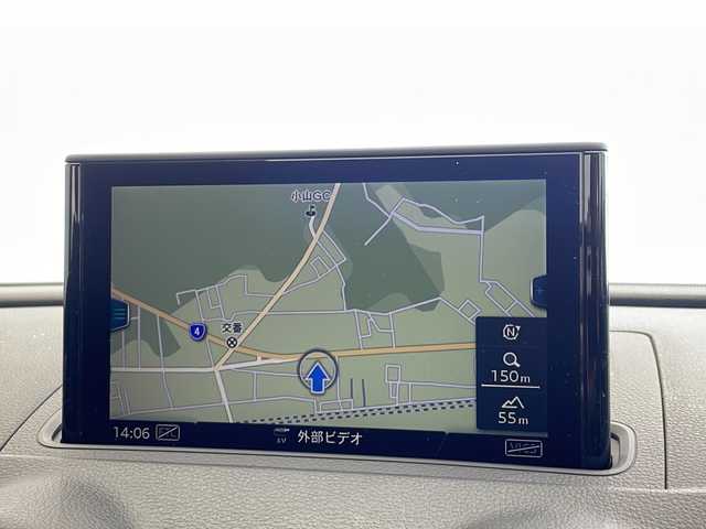 アウディ Ａ３ SB 30TFSI 栃木県 2020(令2)年 1.8万km グレイシアホワイトメタリック 純正ナビ/(フルセグ・Bluetooth・CD・SD)/バックカメラ/禁煙車/オートクルーズコントロール/前方ドライブレコーダー/本革シート/シートヒーター/ビルトインETC2.0/パドルシフト/LEDヘッドライト/オートライト/純正フロアマット/純正アルミホイール/ターボ/スマートキー/取扱説明書/保証書