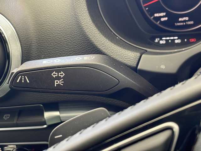 アウディ Ａ３ SB 30TFSI 栃木県 2020(令2)年 1.8万km グレイシアホワイトメタリック 純正ナビ/(フルセグ・Bluetooth・CD・SD)/バックカメラ/禁煙車/オートクルーズコントロール/前方ドライブレコーダー/本革シート/シートヒーター/ビルトインETC2.0/パドルシフト/LEDヘッドライト/オートライト/純正フロアマット/純正アルミホイール/ターボ/スマートキー/取扱説明書/保証書