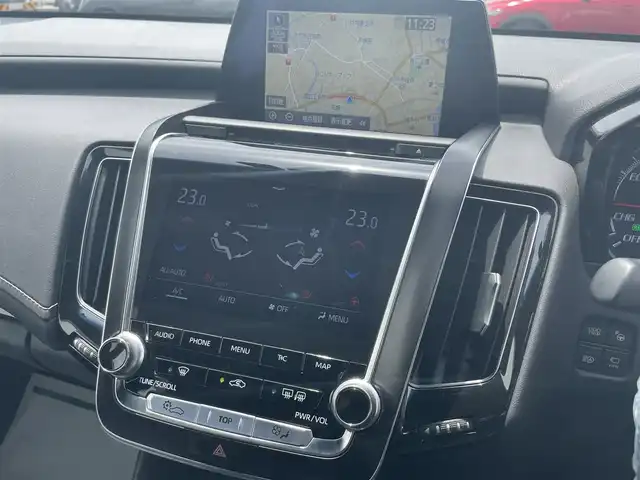 トヨタ クラウン ハイブリッド S Four エレガンススタイルⅡ 青森県 2020(令2)年 8万km ブラック 4WD/セーフティパッケージプラス/純正TコネクトSDナビ・フルセグTV/CD・DVD・SD・Bluetooth/パノラミックビューモニター/インテリジェントパーキングアシスト2/カラーヘッドアップディスプレイ/前席パワーシート・シートヒーター/ステアリングヒーター/セーフティセンス/プリクラッシュセーフティ/レーダークルーズコントロール/オートマチックハイビーム/レーントレーシングアシスト/ブラインドスポットモニター/リアクロストラフィックアラート/パーキングサポートブレーキ/リアカメラディテクション/OPリア電動サンシェード/ビルトインETC2.0/前後ドライブレコーダー/前後コーナーセンサー/AC100V100W/LEDヘッドライト/フォグランプ/純正18インチアルミ