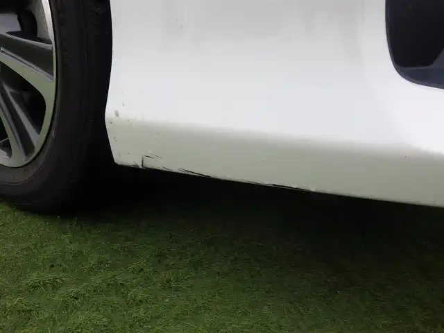 トヨタ ノア Si ダブルバイビーⅡ 千葉県 2020(令2)年 4.2万km ホワイトパールクリスタルシャイン Toyota Safety Sense/・プリクラッシュセーフティ/・レーンディパーチャーアラート/・オートハイビーム/クルーズコントロール/TRDエアロ/両側パワースライドドア/10インチ純正SDナビ/地デジTV/【DVD/CD再生機能　Bluetooth接続】/バックカメラ/フリップダウンモニター/ハーフレザーシート/革巻きステアリング/ETC/LEDヘッドライト/ウインカーミラー/クリアランスソナー/純正16インチアルミホイル/スマートキー