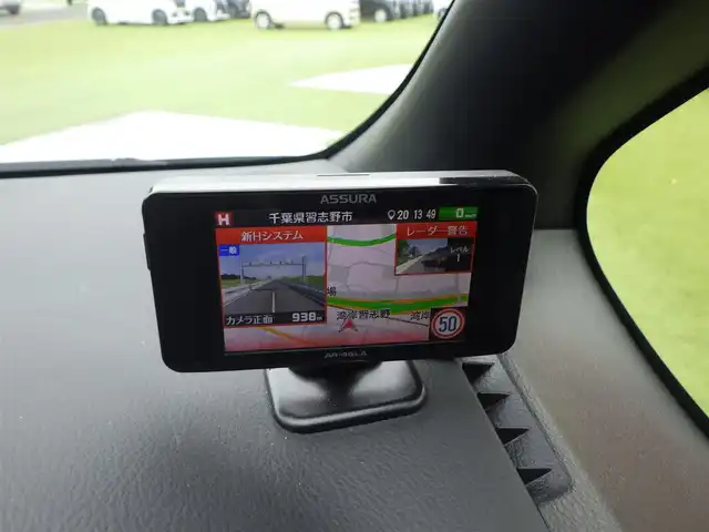トヨタ ノア Si ダブルバイビーⅡ 千葉県 2020(令2)年 4.2万km ホワイトパールクリスタルシャイン Toyota Safety Sense/・プリクラッシュセーフティ/・レーンディパーチャーアラート/・オートハイビーム/クルーズコントロール/TRDエアロ/両側パワースライドドア/10インチ純正SDナビ/地デジTV/【DVD/CD再生機能　Bluetooth接続】/バックカメラ/フリップダウンモニター/ハーフレザーシート/革巻きステアリング/ETC/LEDヘッドライト/ウインカーミラー/クリアランスソナー/純正16インチアルミホイル/スマートキー
