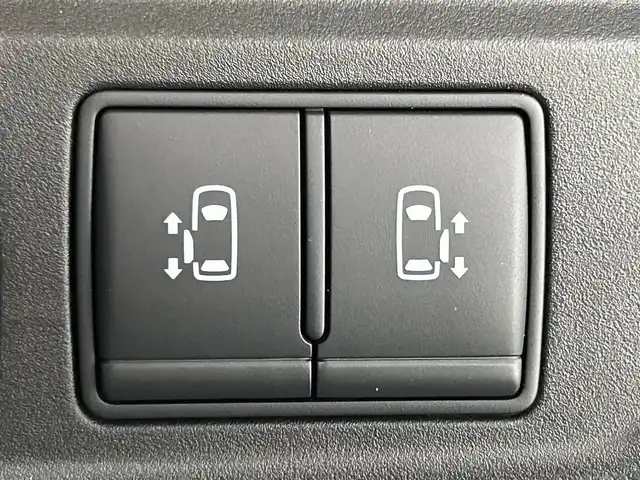 日産 セレナ e－パワー ハイウェイスター V 大阪府 2021(令3)年 2.6万km ブリリアントホワイトパール 純正ナビ/アラウンドビューモニター/Bluetooth/フルセグTV/DVD再生/純正フリップダウンモニター/プロパイロット/エマージェンシーブレーキー/デジタルインナーミラー/ドライブレコーダー/両側パワースライドドア/パーキングアシスト/ビルトインETC/オートライト/LEDヘッドライト/インテリジェントキー2本/プッシュスタート