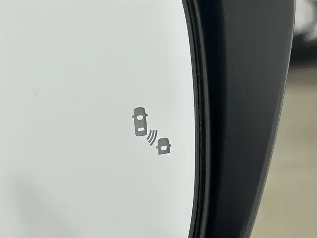 日産 セレナ e－パワー ハイウェイスター V 大阪府 2021(令3)年 2.6万km ブリリアントホワイトパール 純正ナビ/アラウンドビューモニター/Bluetooth/フルセグTV/DVD再生/純正フリップダウンモニター/プロパイロット/エマージェンシーブレーキー/デジタルインナーミラー/ドライブレコーダー/両側パワースライドドア/パーキングアシスト/ビルトインETC/オートライト/LEDヘッドライト/インテリジェントキー2本/プッシュスタート
