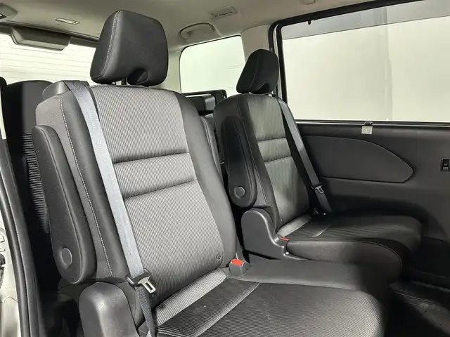日産 セレナ e－パワー ハイウェイスター V 大阪府 2021(令3)年 2.6万km ブリリアントホワイトパール 純正ナビ/アラウンドビューモニター/Bluetooth/フルセグTV/DVD再生/純正フリップダウンモニター/プロパイロット/エマージェンシーブレーキー/デジタルインナーミラー/ドライブレコーダー/両側パワースライドドア/パーキングアシスト/ビルトインETC/オートライト/LEDヘッドライト/インテリジェントキー2本/プッシュスタート
