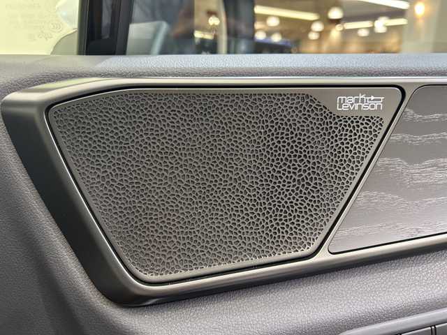 レクサス ＮＸ 350h バージョンL 愛媛県 2023(令5)年 2.4万km ソニッククォーツ １４型ナビ/フルセグ／Ｂｌｕｅｔｏｏｔｈ／ａｐｐｌｅｃａｒｐｌａｙ/全方位カメラ/マークレビンソンプレミアムサウンド/モデリスタエアロ/衝突軽減ブレーキ/レーダークルーズコントロール/ＥＴＣ２．０/レーンキープアシスト/前後コーナーセンサー/DN席パワーシート/全席シートヒーター/DN席ベンチレーション/パワーバックドア/ステアリングヒーター/パーキングアシスト/デジタルインナーミラー/オートマチックハイビーム/シートメモリー