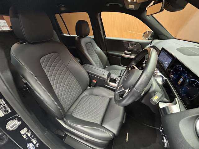 メルセデス・ベンツ ＧＬＢ２００ｄ 千葉県 2020(令2)年 4.5万km コスモスブラック ACC　/半革シート　/純正ナビ　/TV　/360°カメラ　/Bluetooth接続　/シートヒーター　/電動シート　/電動リアゲート　/LEDハイパフォーマンスライト　/衝突軽減B　/BSM　/LKA　/ドラレコ　/ETC