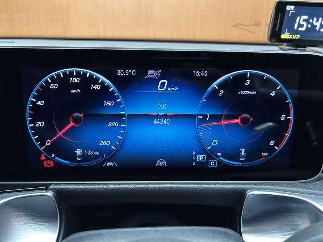 メルセデス・ベンツ ＧＬＢ２００ｄ 千葉県 2020(令2)年 4.5万km コスモスブラック ACC　/半革シート　/純正ナビ　/TV　/360°カメラ　/Bluetooth接続　/シートヒーター　/電動シート　/電動リアゲート　/LEDハイパフォーマンスライト　/衝突軽減B　/BSM　/LKA　/ドラレコ　/ETC