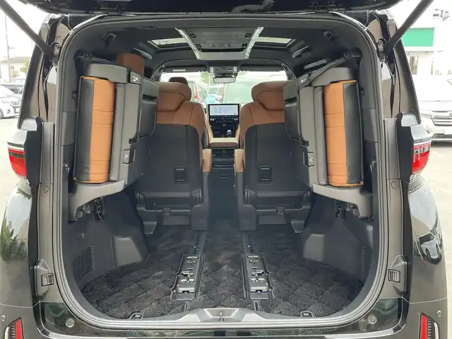 トヨタ ヴェルファイア ハイブリット Z プレミア 東京都 2024(令6)年 1.1万km ブラック ワンオーナー/純正14型DAナビ ＆フルセグ/・BluetoothAudio/HDMI/USB/・AppleCarPlay&AndroidAuto/OPサンセットブラウンレザーシート/・２列目エグゼクティブシート/・快適温熱シート/・前席パワーシート/アラウンドビューモニター/デジタルインナー /トヨタセーフティセンス /（予防安全パッケージ）/・プリクラシュセーフティ/・レーンチェンジアシスト/・全車速追従機能付き/レーダークルーズコントロール/・アダプティブハイビームアシスト/・ロードサインアシスト/トヨタチームメイト /・パーキングサポートブレーキ/・アドバンストドライブ/・アドバンストパーク/・リモート機能/予約機能付き両側パワースライドドア/パワーバックドア/３眼LEDヘッドライト/カラーヘッドアップディスプレィ/ビルトインETC２.０/保証書＆取説