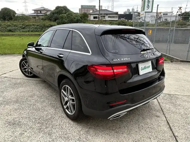 メルセデス・ベンツ ＧＬＣ２２０ d 4マチックスポーツ 長崎県 2019(平31)年 8.4万km オブシディアンブラック 純正ナビ/（CD/DVD/BT/フルセグ）/全方位カメラ/衝突軽減システム/レーンアシスト/ブラインドスポットモニター/レーダークルーズ/ETC/ハーフレザーシート/パワーシート/シートヒーター/パドルシフト/オートライト/パワーバックドア/純正19インチAW