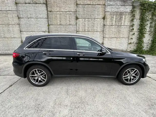 メルセデス・ベンツ ＧＬＣ２２０ d 4マチックスポーツ 長崎県 2019(平31)年 8.4万km オブシディアンブラック 純正ナビ/（CD/DVD/BT/フルセグ）/全方位カメラ/衝突軽減システム/レーンアシスト/ブラインドスポットモニター/レーダークルーズ/ETC/ハーフレザーシート/パワーシート/シートヒーター/パドルシフト/オートライト/パワーバックドア/純正19インチAW