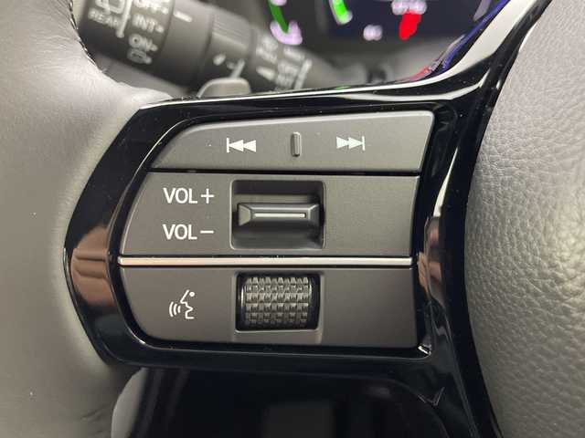 ホンダ ステップワゴン スパーダ eHEV 福島県 2025(令7)年 0.1千km クリスタルブラックパール /登録済未使用車//Honda SENSING/・衝突軽減ブレーキ/・路外逸脱抑制機能/・アダプティブクルーズコントロール/・車線維持支援システム//純正11.4インチナビ/・BT.CD.DVD.USB.スマホ連携.HDMI/・フルセグTV//バックカメラ//両側パワースライドドア//電動リアゲート//ハーフレザーシート/・前席シートヒーター/・オットマン//パドルシフト/・ステアリングスイッチ//LEDヘッドライト//プッシュスタート//スマートキー×2//電動パーキングブレーキ//純正16インチAW