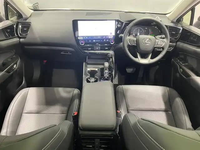 レクサス ＮＸ 250 岐阜県 2025(令7)年 0.3万km グラファイトブラックガラスフレーク パノラマルーフ/ブラインドスポットモニタ　/ヘッドアップディスプレイ　/純正メーカーナビ（フルセグ・Bluetooth・USB)　/レクサスセーフティシステムプラス/クリアランスソナー/ブラックレザーシート　/前席シートヒーター・エアシート　/純正ドライブレコーダー　/パノラミックビューカメラ/パワーバックドア/革巻きステアリング/ステアリングスイッチ/ステアリングヒーター/LEDヘッドライト/フロントフォグランプ/オートマチックハイビーム/ビルトインETC2.0/純正18インチアルミホイール